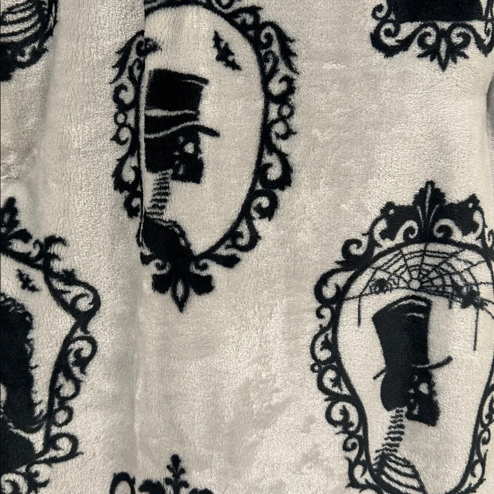 Skull Valley Halloween Velvet Throw Blanket